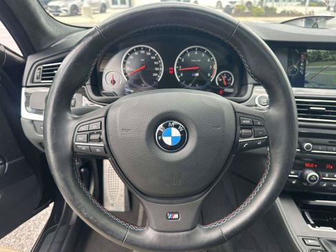 Used 2013 BMW M5 RWD image 20