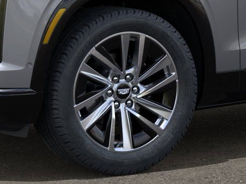 New 2026 Cadillac Vistiq Sport w/ LPO, Floor Liner Package AWD/4WD image 9