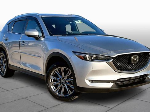 Used 2020 MAZDA CX-5 Signature image 3