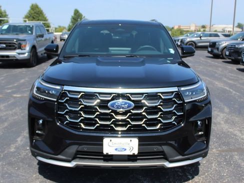 New 2026 Ford Explorer Platinum w/ LUX Leather Package AWD/4WD image 8