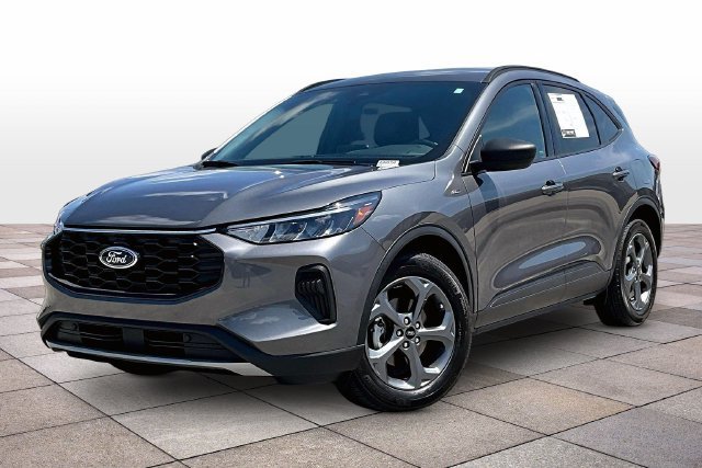 Used 2025 Ford Escape ST-Line w/ Equipment Group 301A FWD image 13