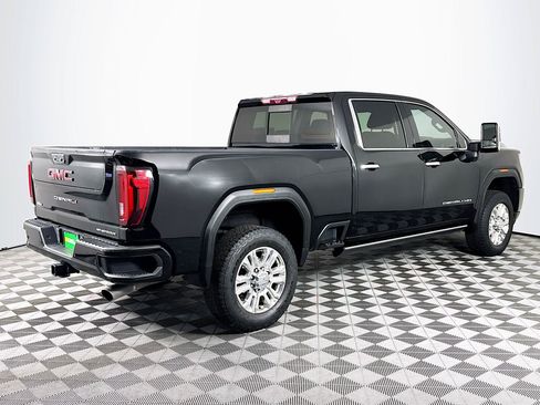 Used 2022 GMC Sierra 2500 Denali w/ Technology Package AWD/4WD image 8