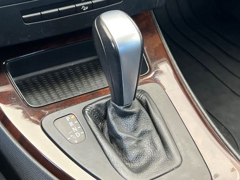Used 2011 BMW 328i xDrive Sedan AWD/4WD image 22