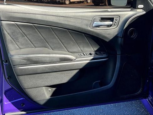 Used 2019 Dodge Charger Scat Pack w/ Plus Group image 23