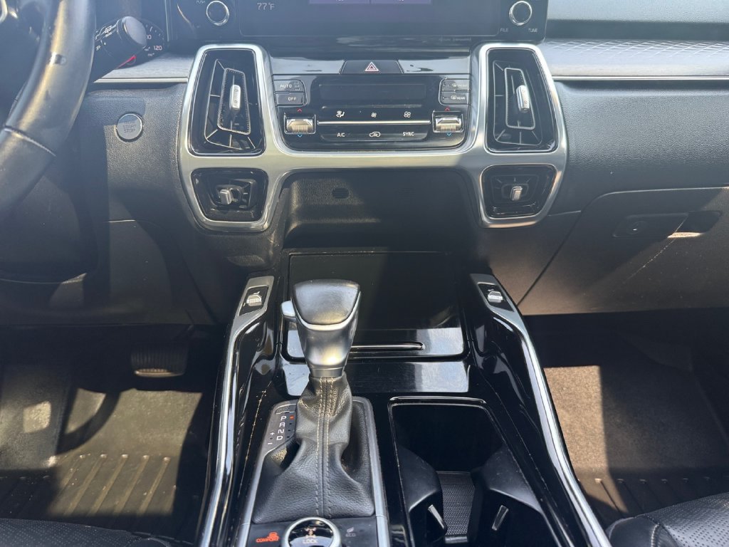 Used 2021 Kia Sorento SX AWD/4WD image 15