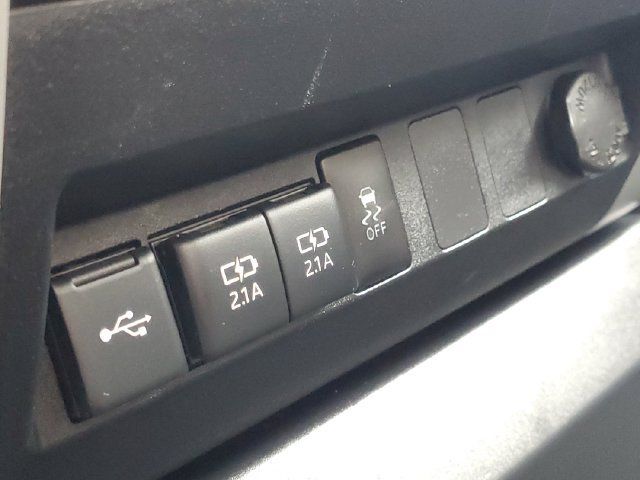 Used 2021 Toyota Tundra SR5 AWD/4WD image 25
