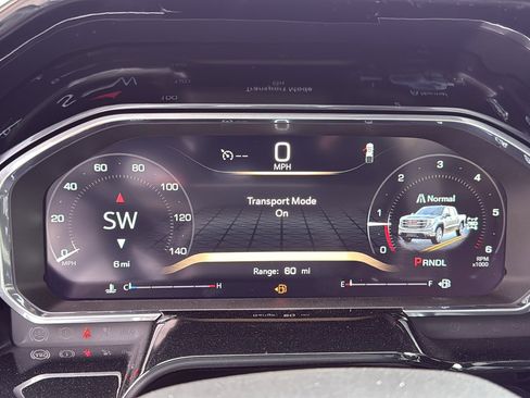 New 2026 GMC Sierra 1500 Elevation image 13