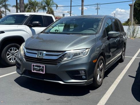 Used 2018 Honda Odyssey EX-L image 2