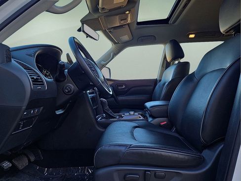 Used 2024 INFINITI QX80 Luxe image 24