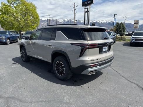 New 2026 Chevrolet Traverse Z71 w/ Driver Confidence Package AWD/4WD image 5