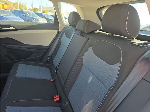 New 2026 Volkswagen Taos S image 10