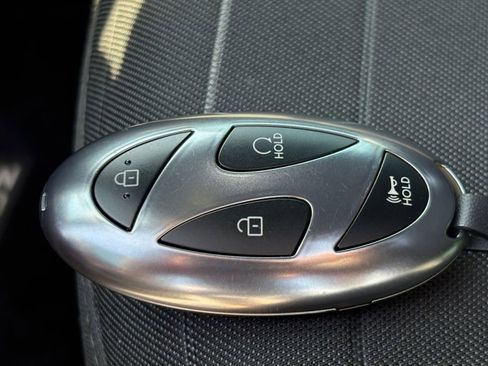 Certified 2025 Hyundai Santa Cruz SE image 24