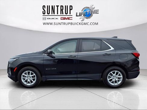 Used 2023 Chevrolet Equinox LT image 24