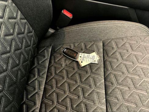 Certified 2026 Nissan Kicks SV w/ Charging Package FWD image 33