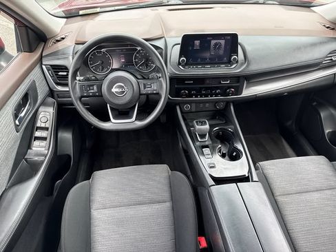Used 2023 Nissan Rogue SV FWD image 22