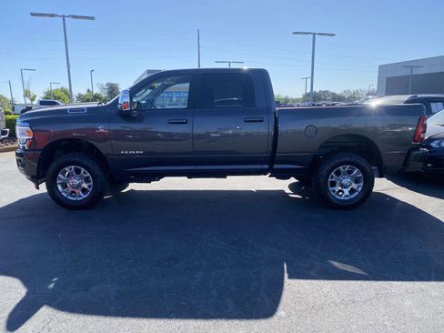 Used 2024 RAM 2500 Laramie w/ Safety Group AWD/4WD image 4