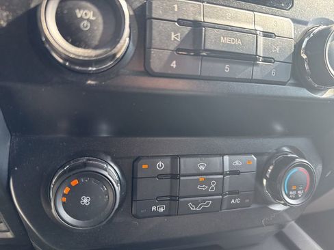 Used 2020 Ford F150 XL w/ Equipment Group 101A Mid image 19