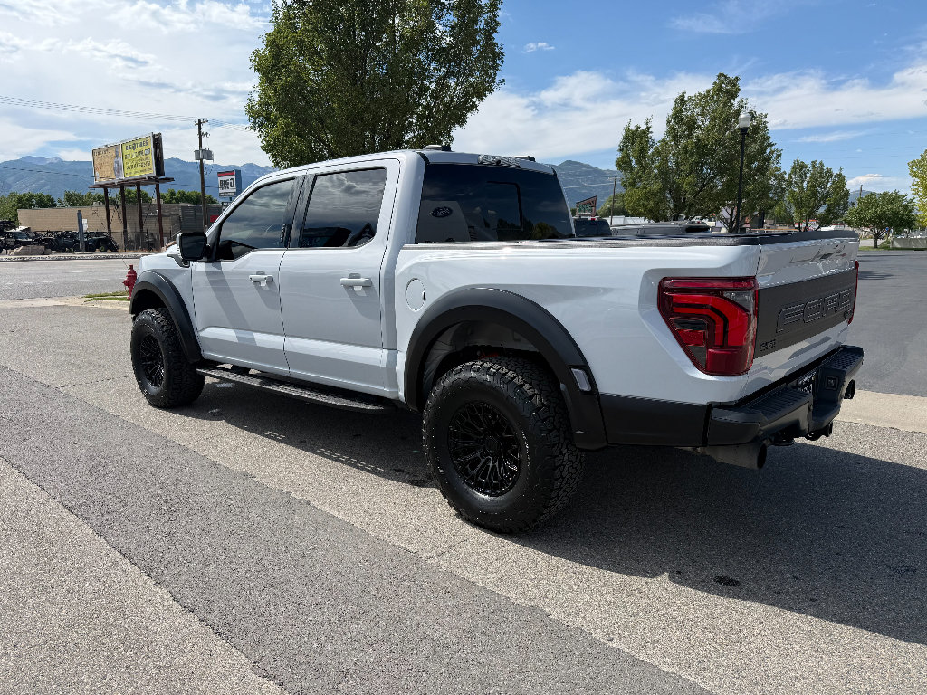 Used 2025 Ford F150 Raptor AWD/4WD image 6