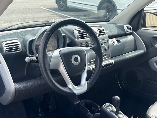 Used 2008 smart fortwo passion RWD image 12