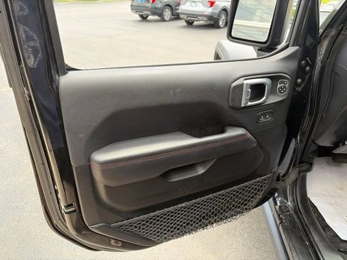 Used 2021 Jeep Wrangler Unlimited Rubicon AWD/4WD image 13