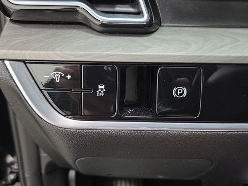 Used 2024 Kia Sportage X-Line AWD/4WD image 26