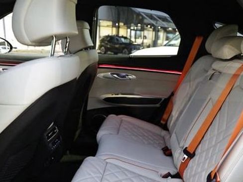 New 2026 Genesis GV70 3.5T Sport Prestige image 27