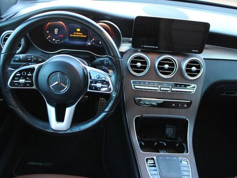 Used 2022 Mercedes-Benz GLC 300 GLC 300 image 11