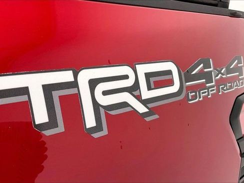 Used 2026 Toyota Tundra Platinum w/ TRD Off-Road Package AWD/4WD image 7
