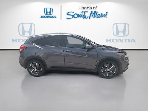 Certified 2022 Honda HR-V EX image 8