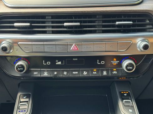 Used 2021 Kia Telluride SX w/ Towing Package FWD image 28