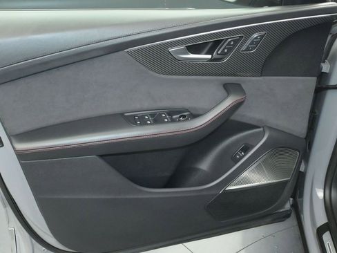 Used 2023 Audi RS Q8 image 22