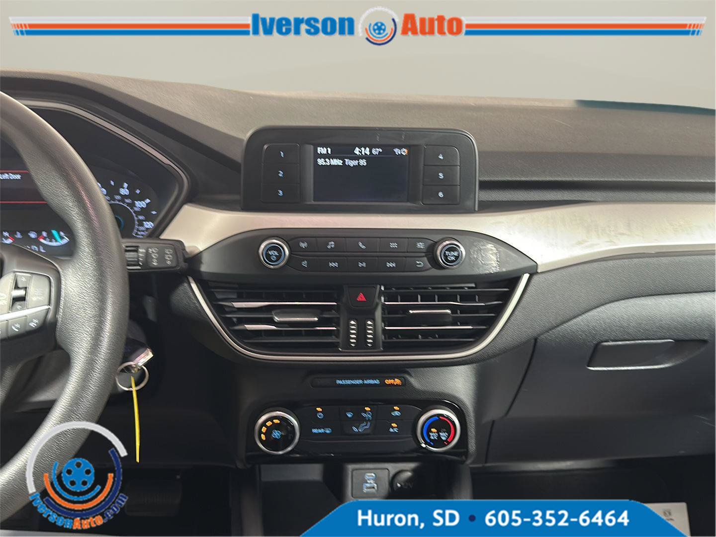 Used 2022 Ford Escape S AWD/4WD image 27