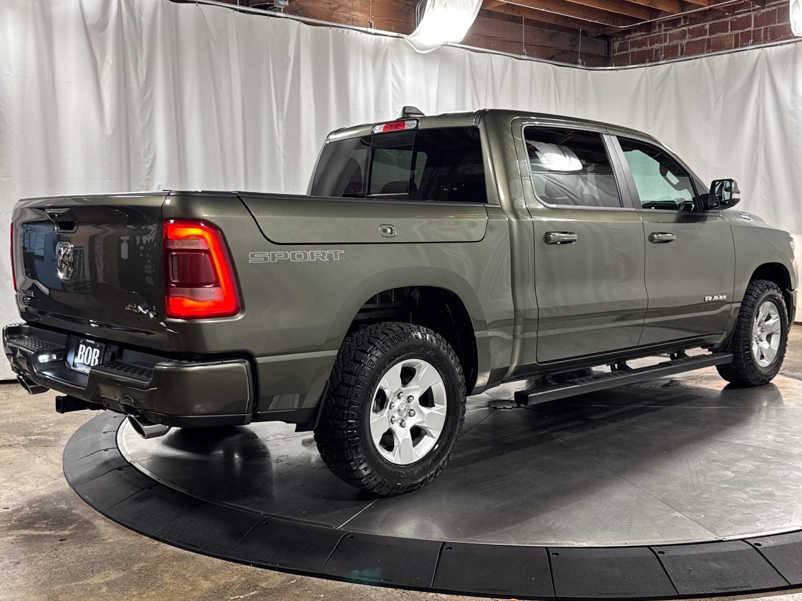 Used 2020 RAM 1500 Big Horn AWD/4WD image 10