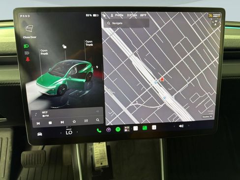 Used 2026 Tesla Model Y 2WD image 18