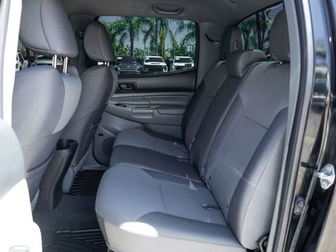 Used 2015 Toyota Tacoma 4x4 Double Cab w/ TRD Off-Road Package image 34