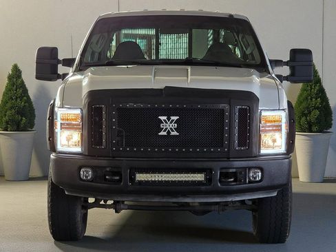 Used 2009 Ford F350 XL image 2