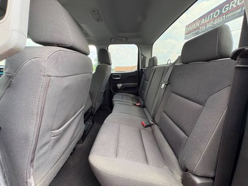 Used 2019 Chevrolet Silverado 1500 LT AWD/4WD image 11