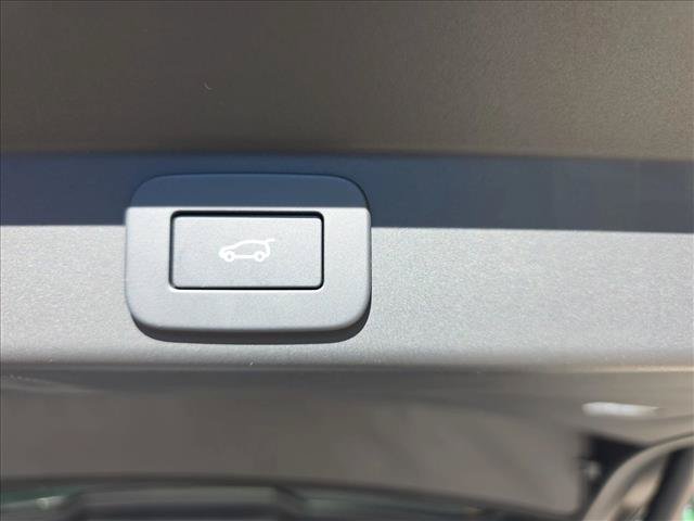 New 2027 Land Rover Range Rover Sport SE AWD/4WD image 13