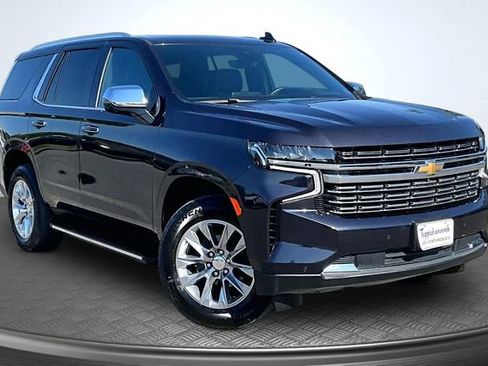 Used 2024 Chevrolet Tahoe Premier w/ Premium Package AWD/4WD image 3