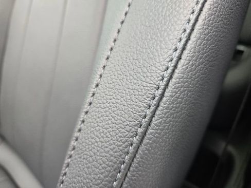 Certified 2025 Mercedes-Benz GLA 250 4MATIC image 16