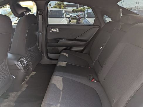 Used 2024 Hyundai Ioniq 6 SE RWD image 29