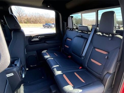 Used 2025 GMC Sierra 3500 AT4 w/ AT4 Premium Plus Package image 23