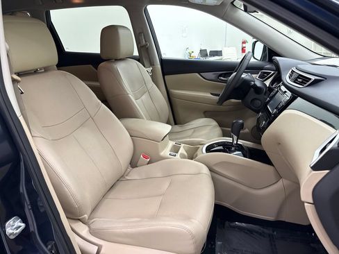 Used 2016 Nissan Rogue SL w/ SL Premium Package AWD/4WD image 24
