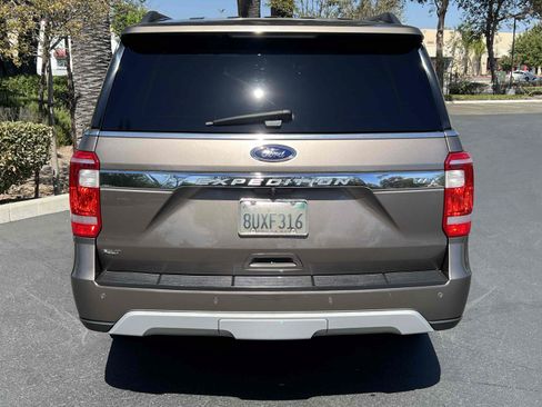 Used 2019 Ford Expedition Max XLT RWD image 17
