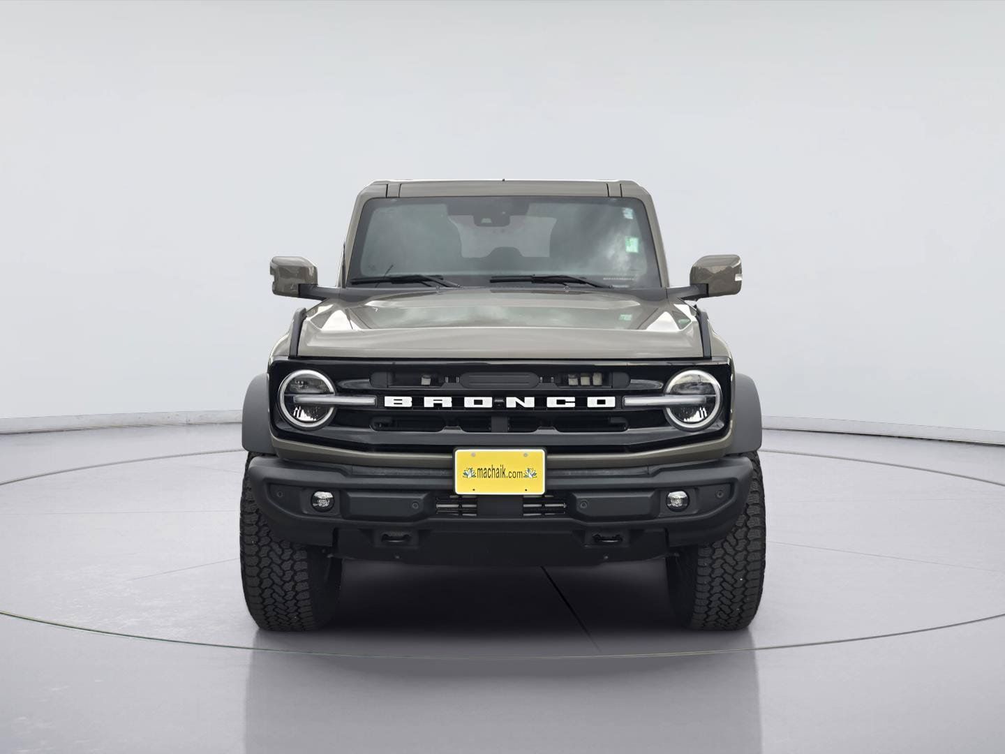 Used 2025 Ford Bronco Outer Banks w/ Sasquatch Package AWD/4WD image 2