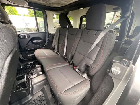 Used 2021 Jeep Wrangler Unlimited Rubicon w/ LED Lighting Group AWD/4WD image 25