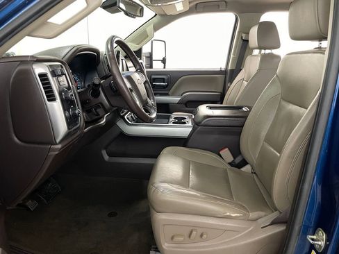 Used 2017 Chevrolet Silverado 2500 LTZ w/ Duramax Plus Package AWD/4WD image 6