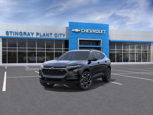 New 2026 Chevrolet Trax RS w/ Sunroof Package FWD image 8
