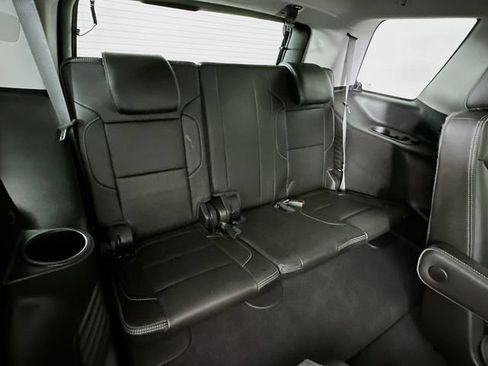 Used 2019 GMC Yukon Denali w/ Denali Ultimate Package AWD/4WD image 10