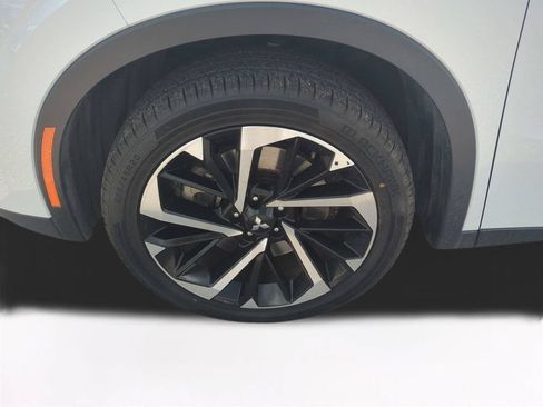 Used 2024 Mitsubishi Outlander SE Black Edition AWD/4WD image 11